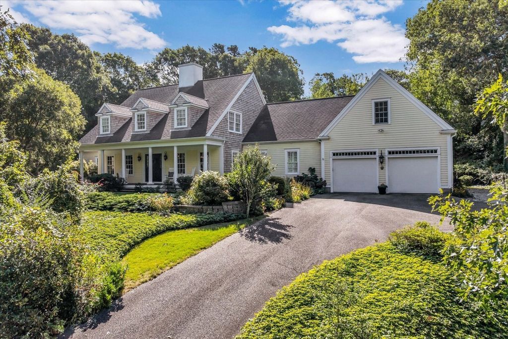 11 Manor Drive, Sandwich, MA 02537