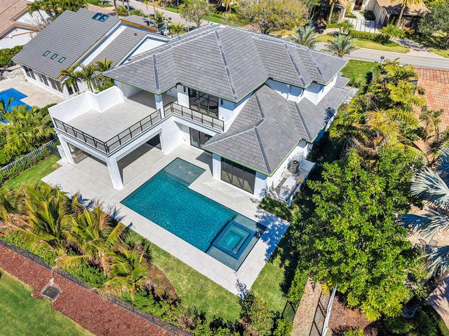 112 Regatta Drive, Jupiter, FL 33477