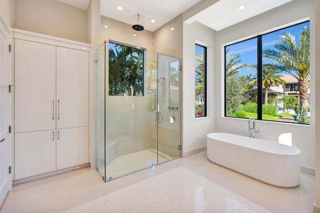 112 Regatta Drive, Jupiter, FL 33477