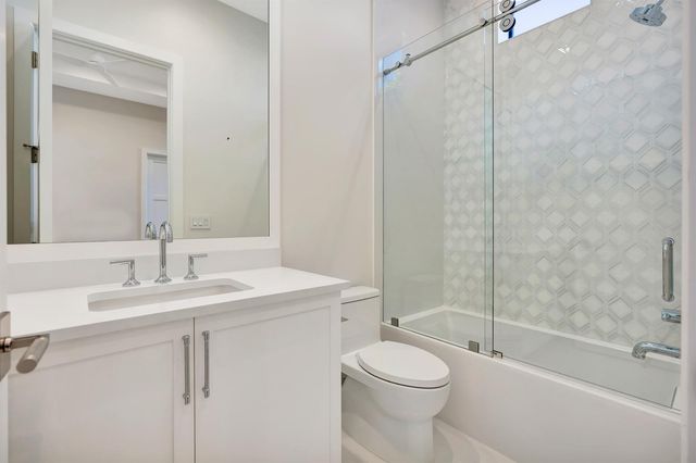 112 Regatta Drive, Jupiter, FL 33477