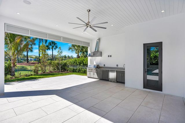 112 Regatta Drive, Jupiter, FL 33477