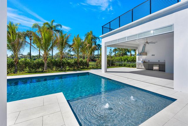 112 Regatta Drive, Jupiter, FL 33477