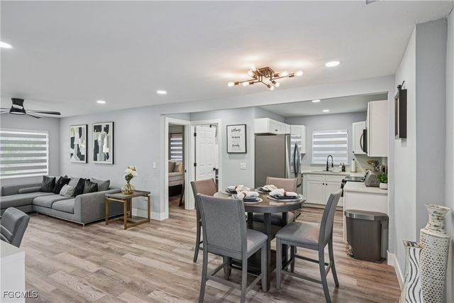 92 Oak ST, North Fort Myers, FL 33903