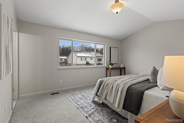 38530 Terry Lane, Westland, MI 48185