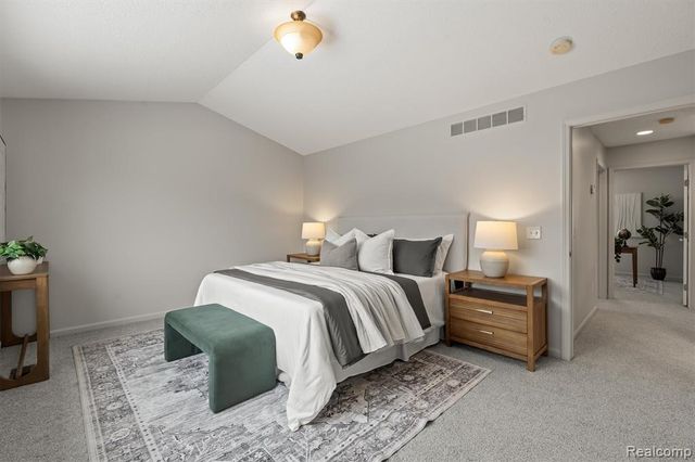 38530 Terry Lane, Westland, MI 48185