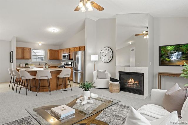 38530 Terry Lane, Westland, MI 48185