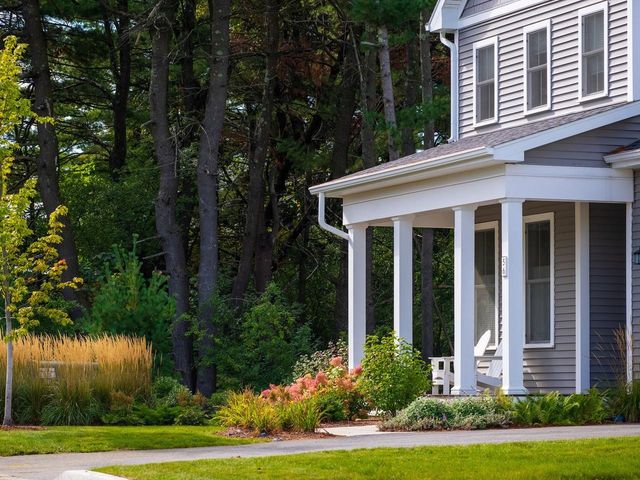 427 Old Farm Road, South Burlington, VT 05403