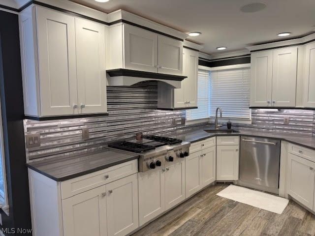 600 The Greens NE, Howland, OH 44484