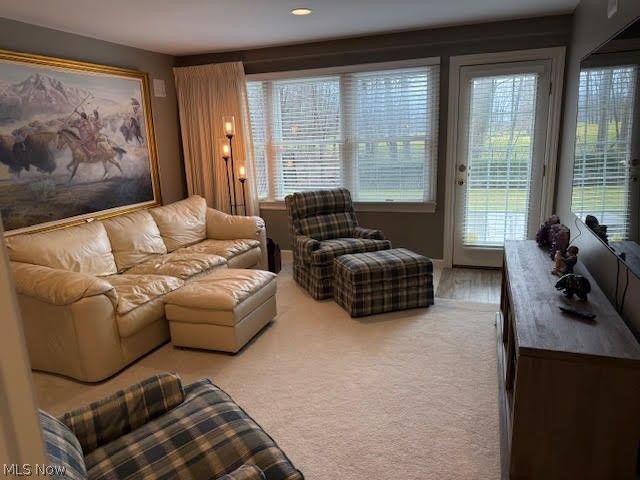 600 The Greens NE, Howland, OH 44484