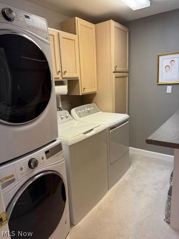 600 The Greens NE, Howland, OH 44484