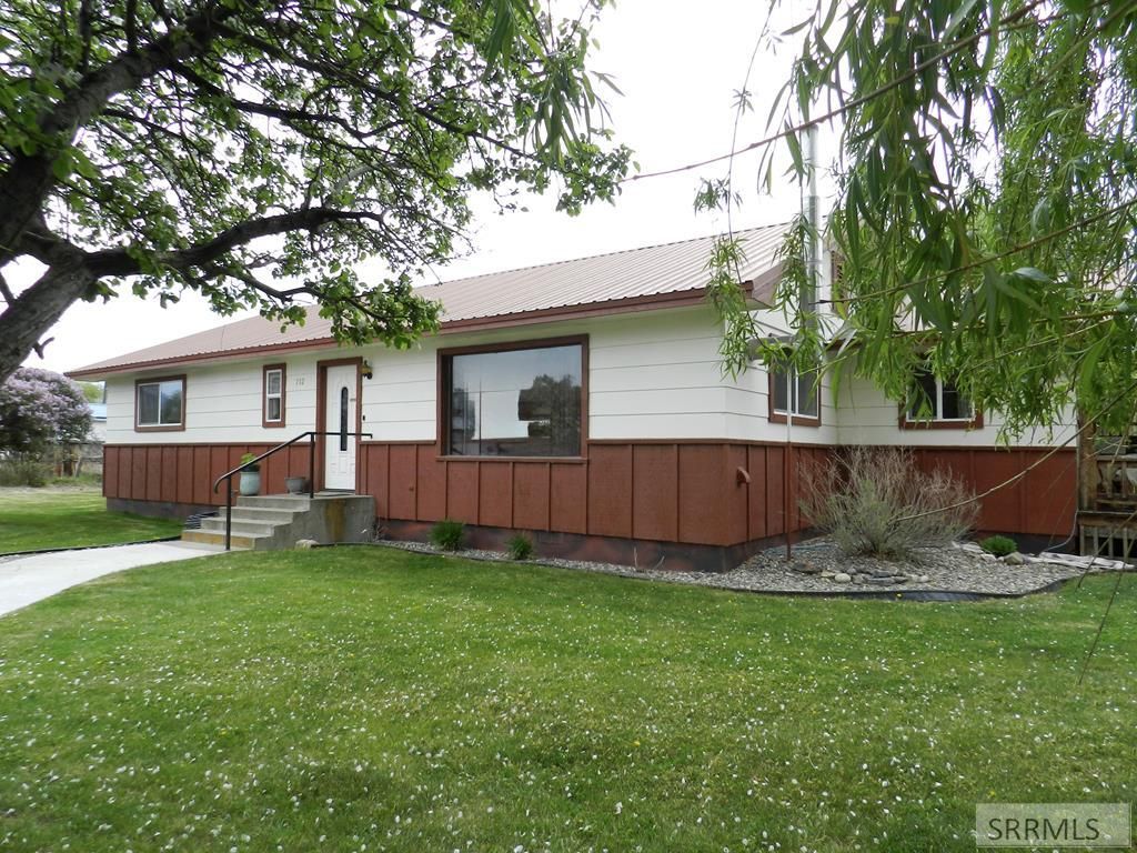 Image 1 of property listing at 712 Finstur Street, Salmon, ID 83467