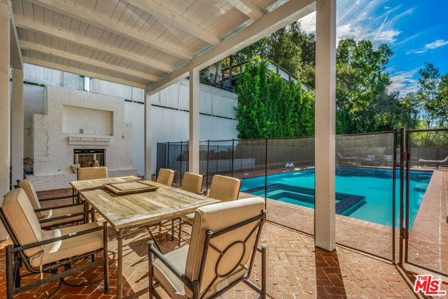 9669 Oak Pass Road, Beverly Hills, CA 90210