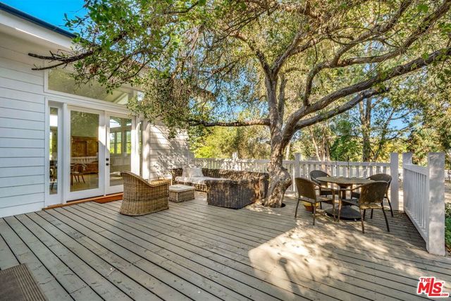 9669 Oak Pass Road, Beverly Hills, CA 90210