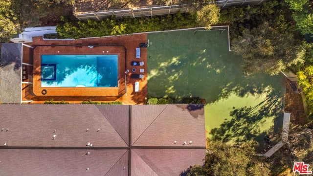 9669 Oak Pass Road, Beverly Hills, CA 90210