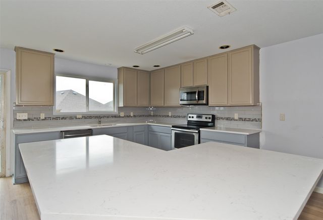 9208 Los Cabos Trail, Fort Worth, TX 76177