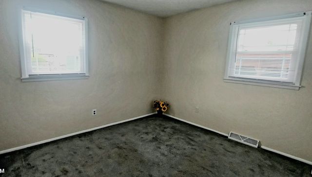 1105 Assell Avenue, Aurora, IL 60505