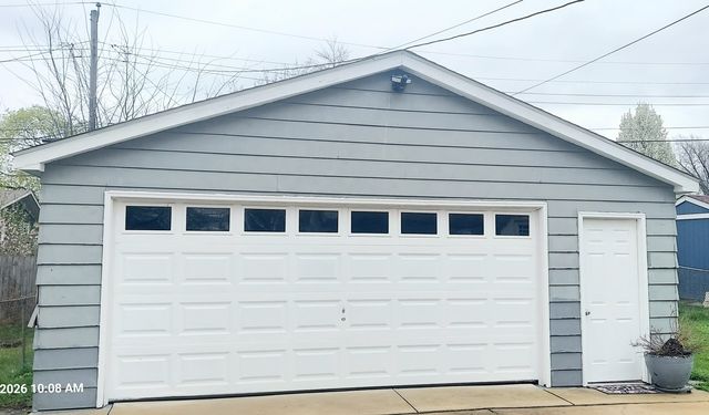 1105 Assell Avenue, Aurora, IL 60505