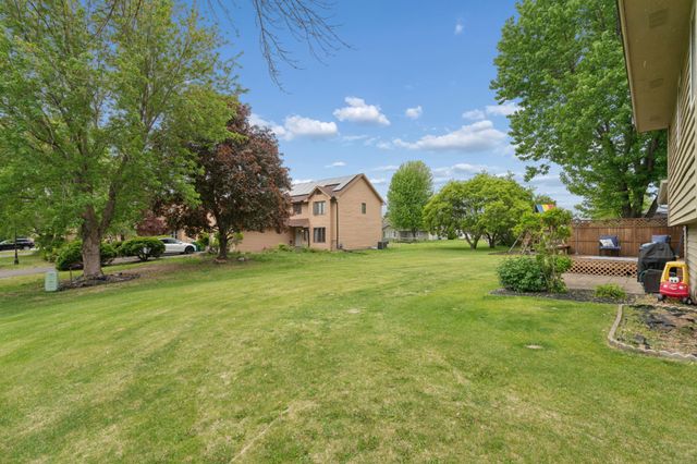 9249 Ashley Terrace, Brooklyn Park, MN 55443