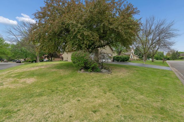 9249 Ashley Terrace, Brooklyn Park, MN 55443