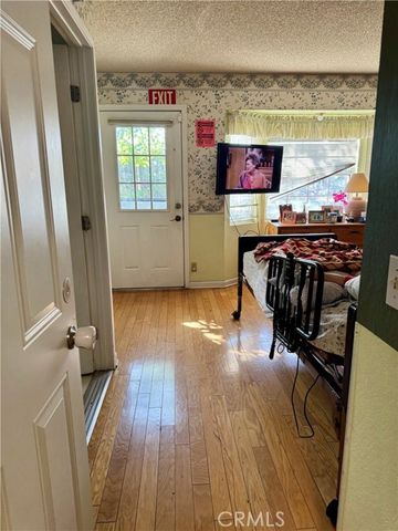 6217 Anastasia, Simi Valley, CA 93063