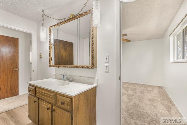 422 N 900 W, Blackfoot, ID 83221