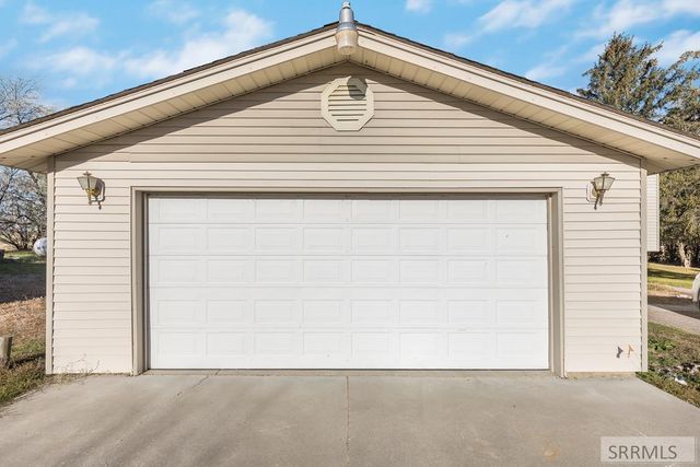 422 N 900 W, Blackfoot, ID 83221