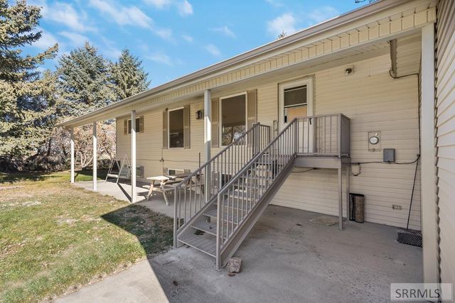 422 N 900 W, Blackfoot, ID 83221