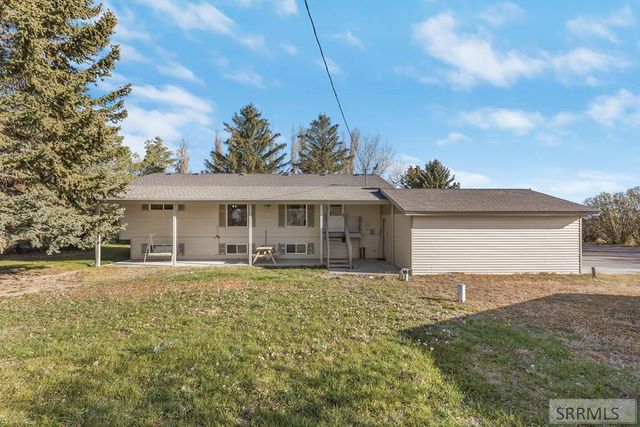 422 N 900 W, Blackfoot, ID 83221