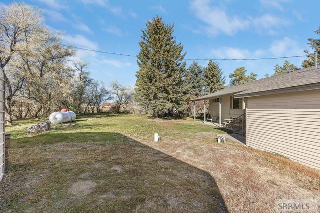 422 N 900 W, Blackfoot, ID 83221