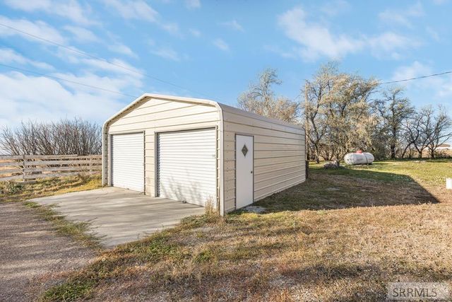 422 N 900 W, Blackfoot, ID 83221