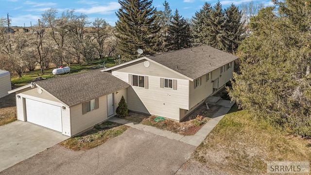 422 N 900 W, Blackfoot, ID 83221