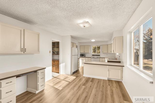 422 N 900 W, Blackfoot, ID 83221