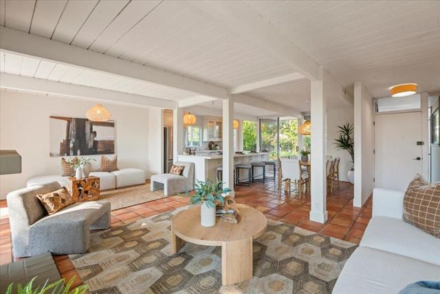 948 Brookgrove Lane, Cupertino, CA 95014
