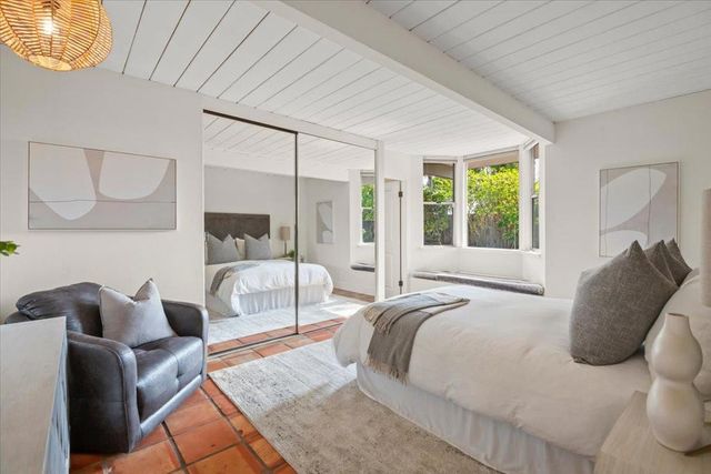 948 Brookgrove Lane, Cupertino, CA 95014