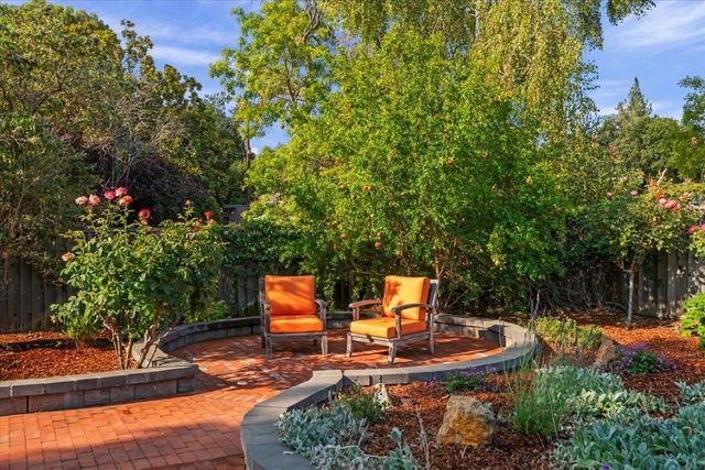 948 Brookgrove Lane, Cupertino, CA 95014