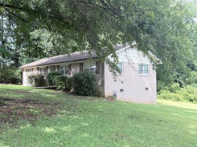 2195 Rockdale Drive, Conyers, GA 30012