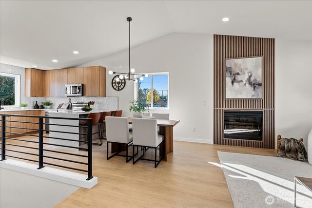 5825 S M St, Tacoma, WA 98408