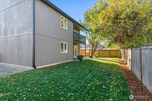 5825 S M St, Tacoma, WA 98408