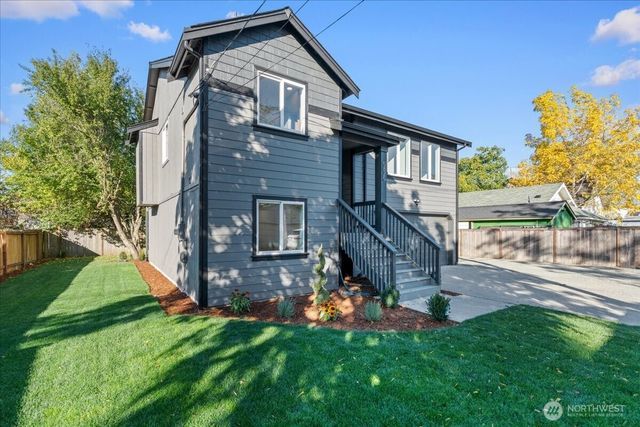 5825 S M St, Tacoma, WA 98408