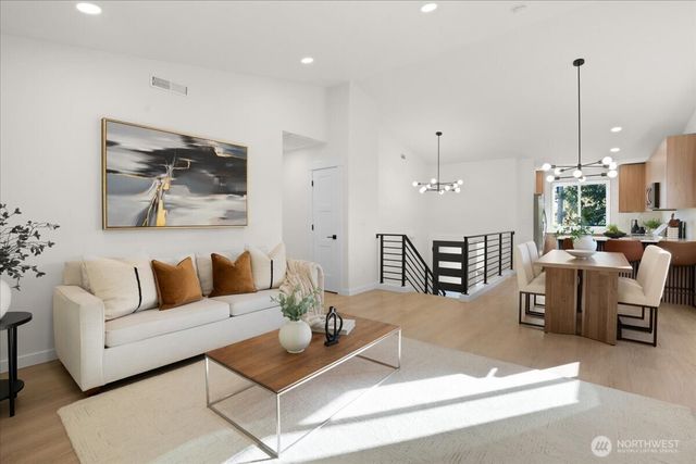 5825 S M St, Tacoma, WA 98408