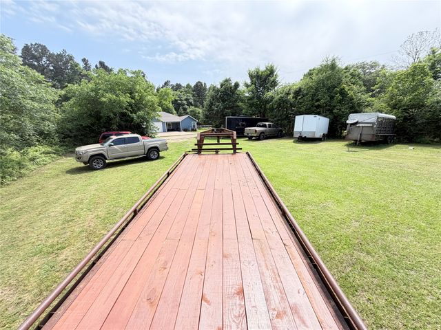 8261 County Road 381, Tyler, TX 75708