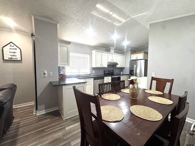 8261 County Road 381, Tyler, TX 75708