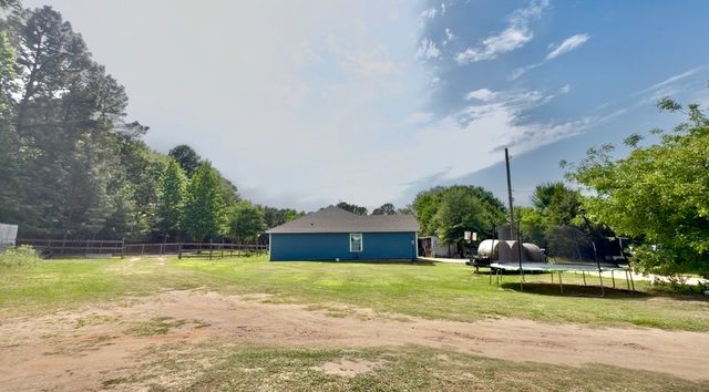 8261 County Road 381, Tyler, TX 75708