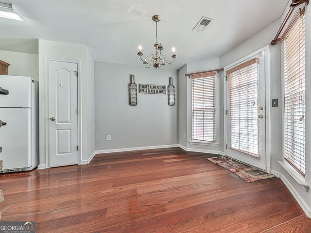 530 Fox Creek Crossing, Woodstock, GA 30188
