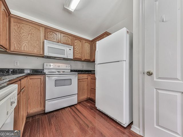 530 Fox Creek Crossing, Woodstock, GA 30188