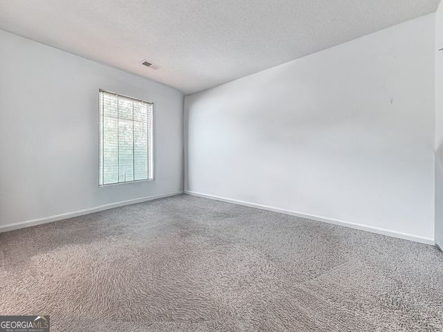 530 Fox Creek Crossing, Woodstock, GA 30188
