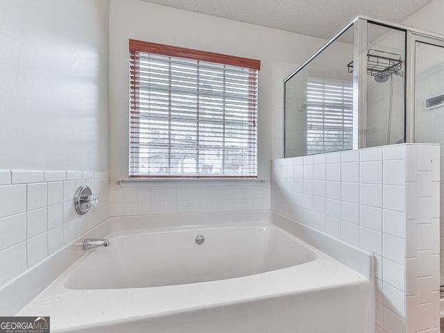 530 Fox Creek Crossing, Woodstock, GA 30188