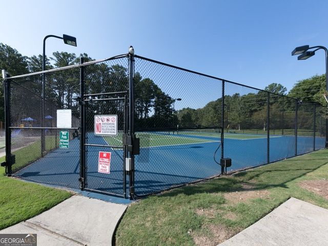 530 Fox Creek Crossing, Woodstock, GA 30188