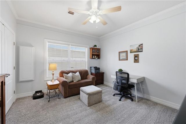 2819 NE Sonora Valley Drive, Blue Springs, MO 64014