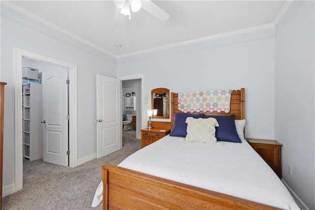 2819 NE Sonora Valley Drive, Blue Springs, MO 64014